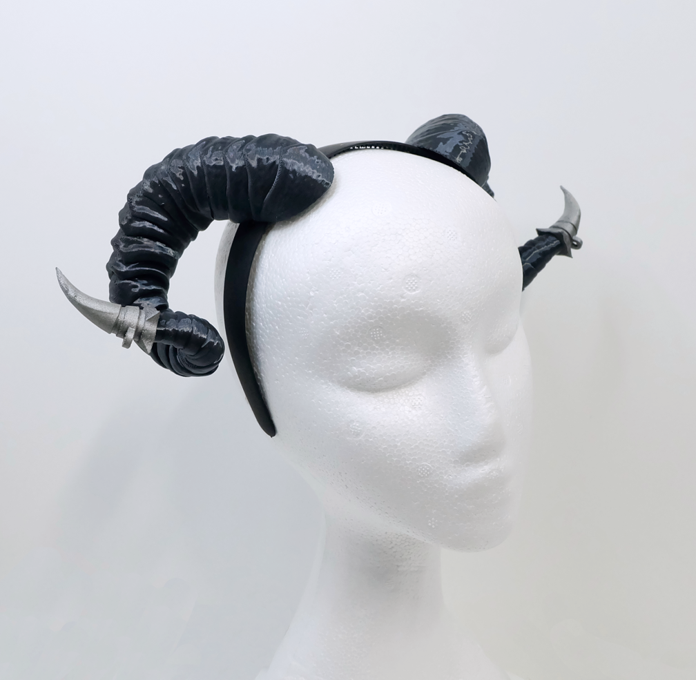 Jester Lavorre Horns